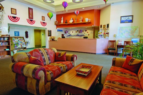 Howard Johnson Albuquerque Midtown lobby